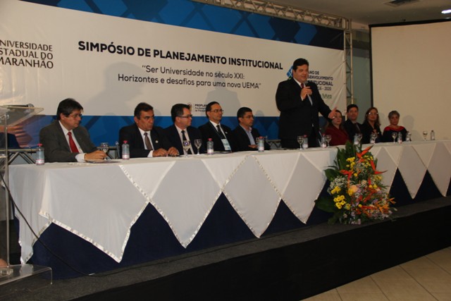 UEMA realiza abertura do Simpósio de Planejamento com o tema “Ser Universidade no século XXI”